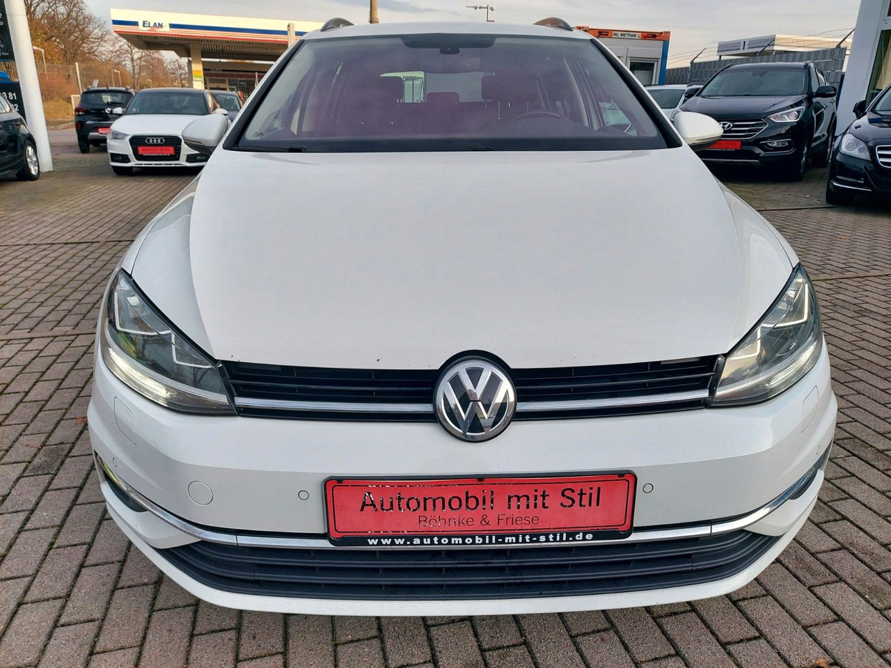 Volkswagen Golf VII Variant DSG Comfort ACC Massage Nav DAB - Carro perua: foto 3 Volkswagen Golf VII Variant DSG Comfort ACC Massage Nav DAB - Carro perua: foto 3