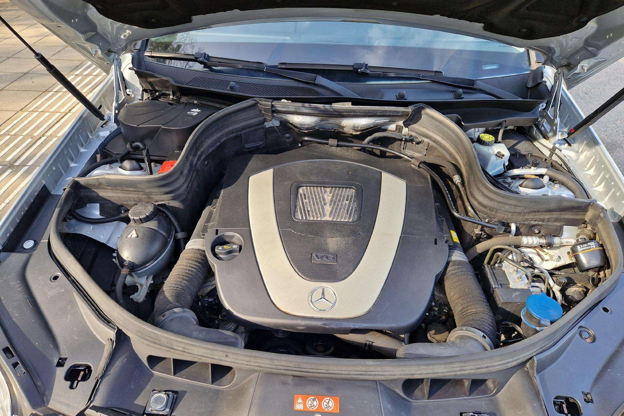 Automóvel Mercedes-Benz GLK350: foto 18
