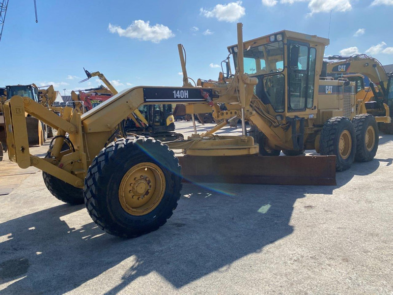 Caterpillar 140 H 140 H - Motoniveladora: foto 2 Caterpillar 140 H 140 H - Motoniveladora: foto 2