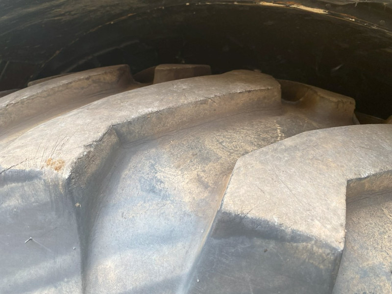 Retroescavadeira Caterpillar 432F2 NVT: foto 15