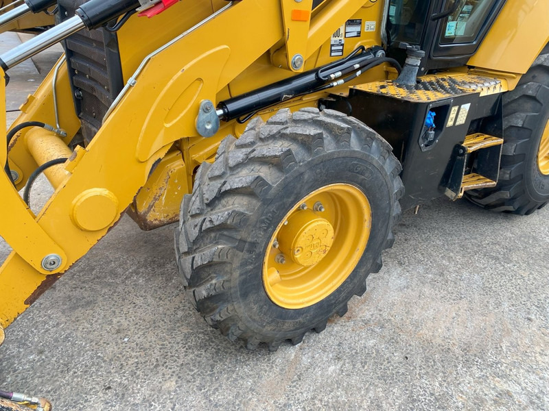 Retroescavadeira Caterpillar 432F2 NVT: foto 10