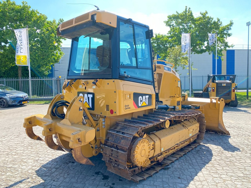 Caterpillar D5K2 XL NVT - Buldôzer: foto 5 Caterpillar D5K2 XL NVT - Buldôzer: foto 5