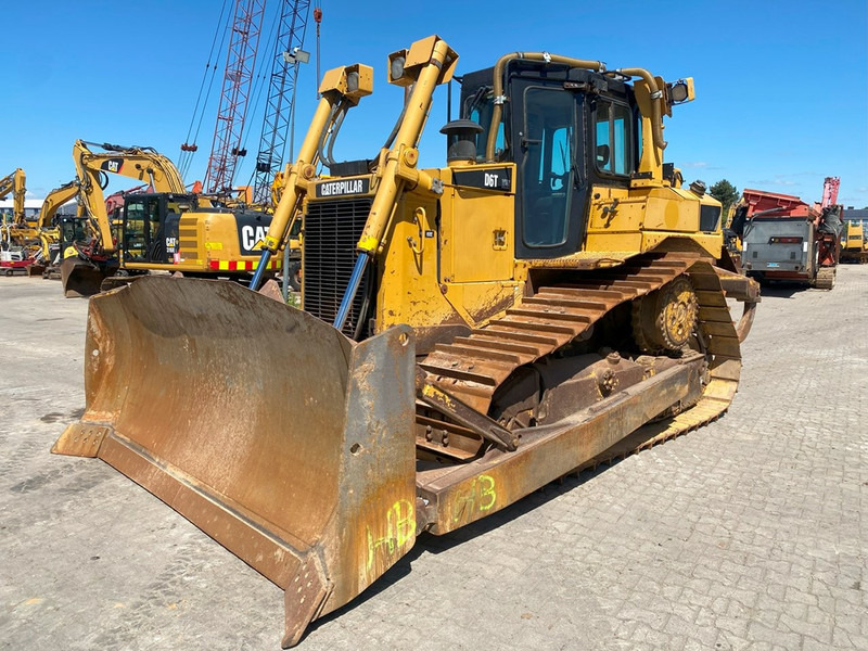 Caterpillar D6T XW NVT - Buldôzer: foto 1 Caterpillar D6T XW NVT - Buldôzer: foto 1