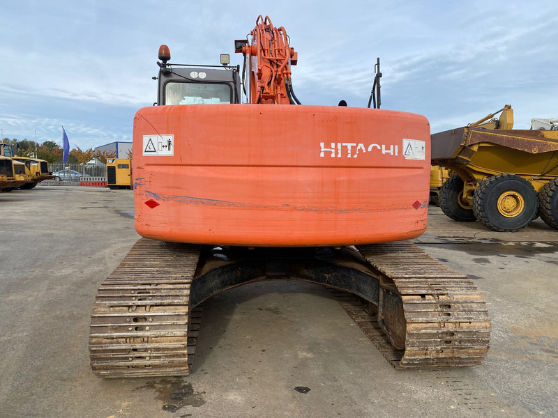 Hitachi ZX 225 USRLC NVT - Escavadora de rastos: foto 4 Hitachi ZX 225 USRLC NVT - Escavadora de rastos: foto 4