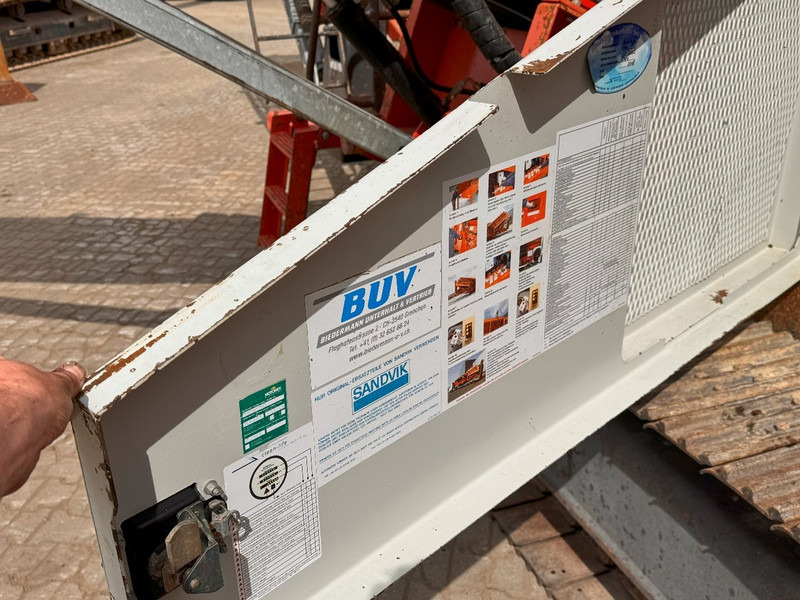 Peneira vibratória Sandvik QA331 NVT: foto 14
