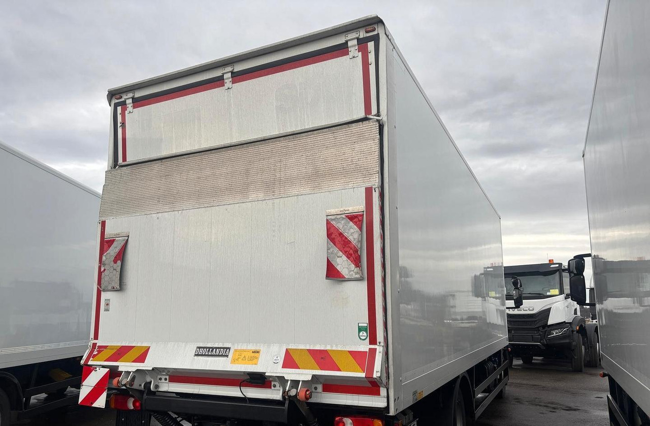 Iveco 140e28 euro 6 *48000 km - Caminhão furgão: foto 2 Iveco 140e28 euro 6 *48000 km - Caminhão furgão: foto 2