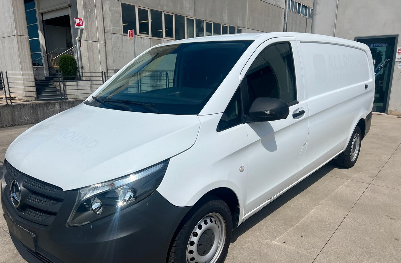 Furgão Mercedes vito 111: foto 6