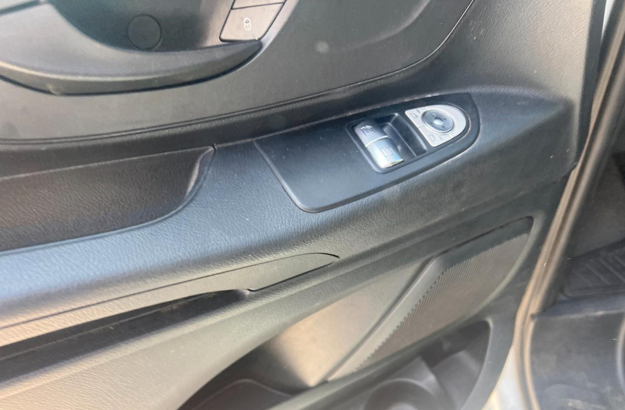 Furgão Mercedes vito 111: foto 9