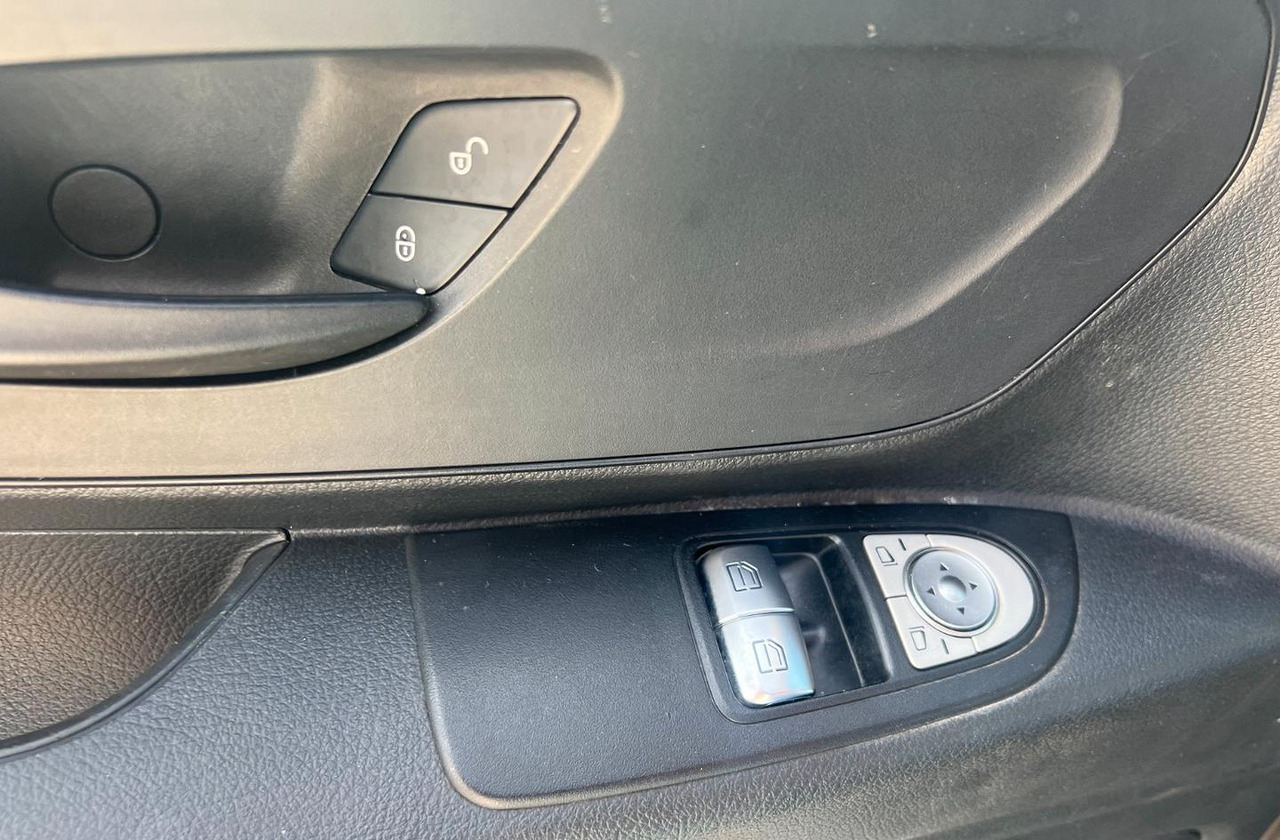 Furgão Mercedes vito 111: foto 8
