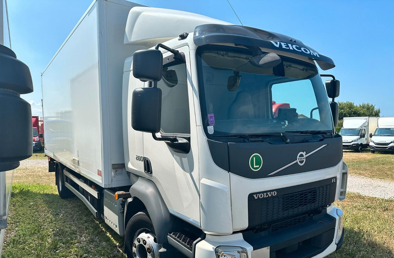 Volvo fl 280 160qli euro 6 - Caminhão furgão: foto 2 Volvo fl 280 160qli euro 6 - Caminhão furgão: foto 2