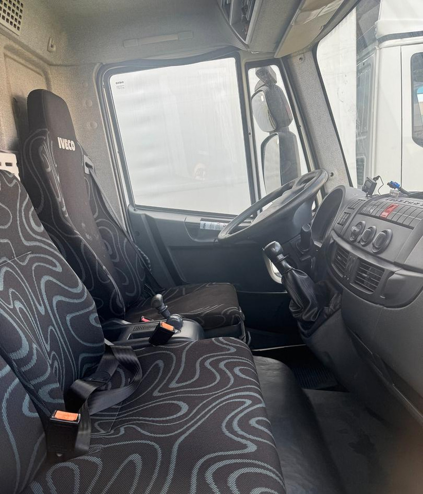 Iveco 75e190 - Caminhão furgão: foto 1 Iveco 75e190 - Caminhão furgão: foto 1