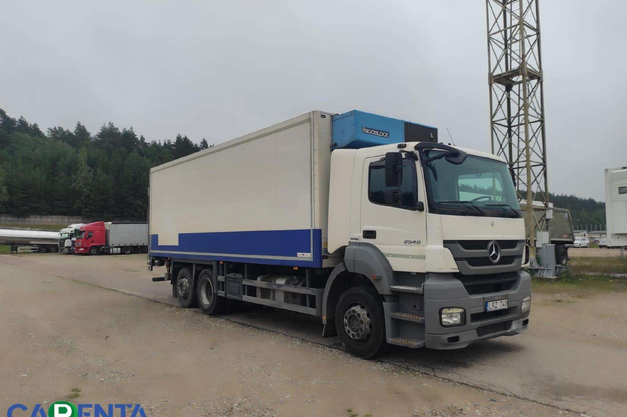 Mercedes-Benz AXOR 940.20 - Caminhão frigorífico: foto 2 Mercedes-Benz AXOR 940.20 - Caminhão frigorífico: foto 2