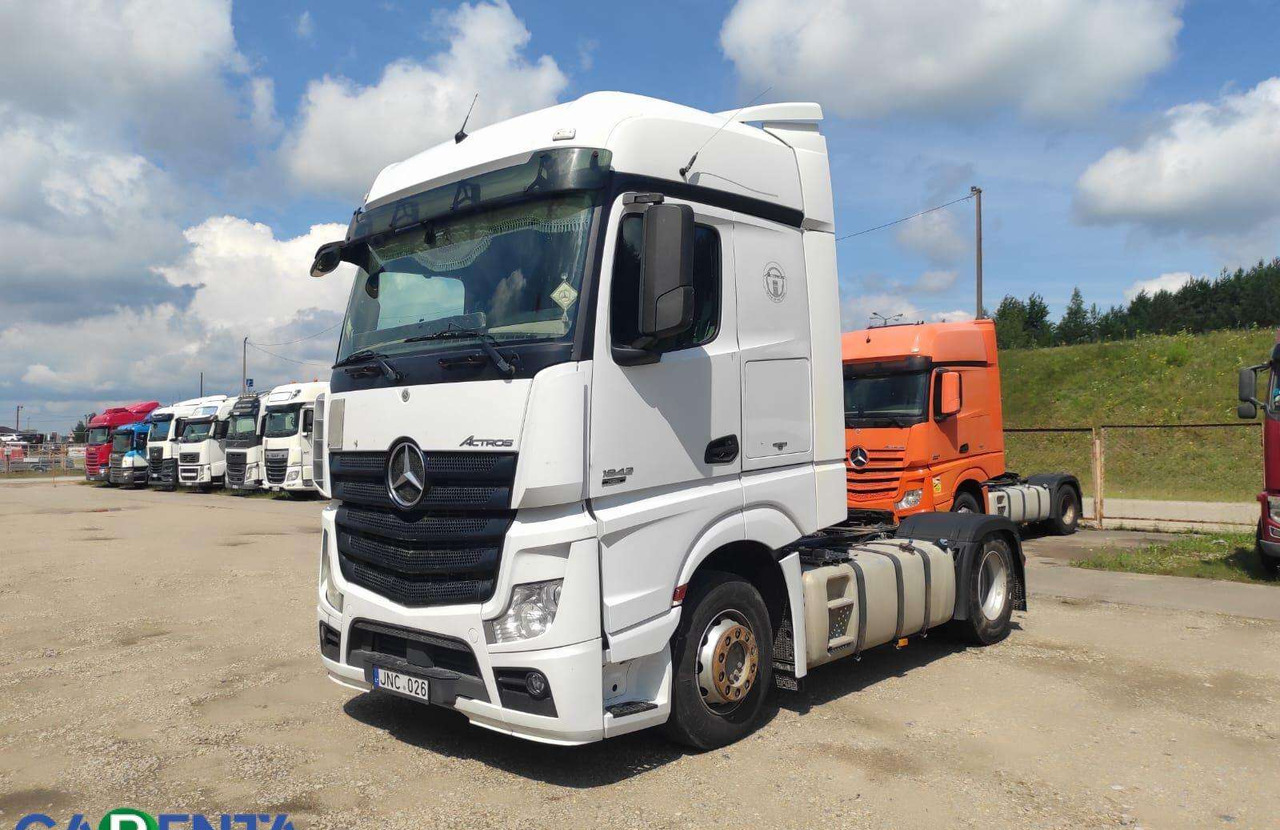 Mercedes-Benz Actros1842 - Tractor: foto 1 Mercedes-Benz Actros1842 - Tractor: foto 1