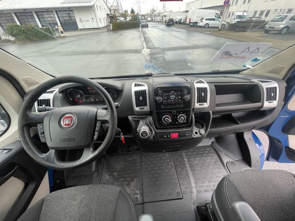 Fotografia de interior 1: Furgão Fiat Ducato 35 130  Kastenwagen/LBW/DHOLLANDIA/AC/EU6 Fiat Ducato 35 130 Kastenwagen/LBW/DHOLLANDIA/AC/EU6