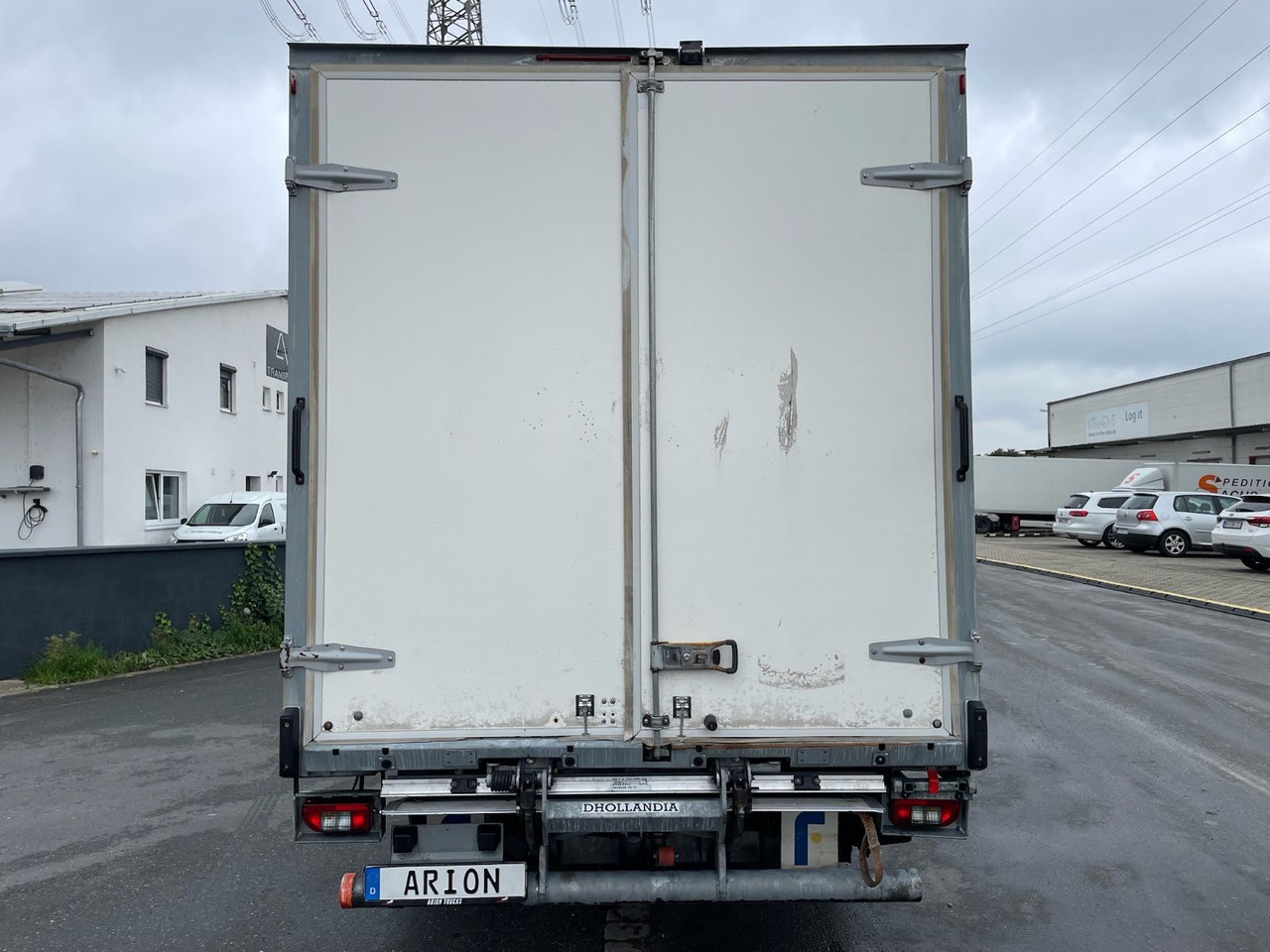 Fiat Ducato Maxi 35 130 L4H2 Koffer/LBW/AC/CAM/EU6d - Carrinha de contentor: foto 5 Fiat Ducato Maxi 35 130 L4H2 Koffer/LBW/AC/CAM/EU6d - Carrinha de contentor: foto 5