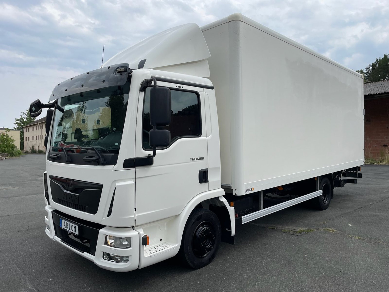 MAN TGL 8.190 4x2 BL Koffer/MIETE/MIETKAUF/LBW/EU6d - Carrinha de contentor: foto 3 MAN TGL 8.190 4x2 BL Koffer/MIETE/MIETKAUF/LBW/EU6d - Carrinha de contentor: foto 3