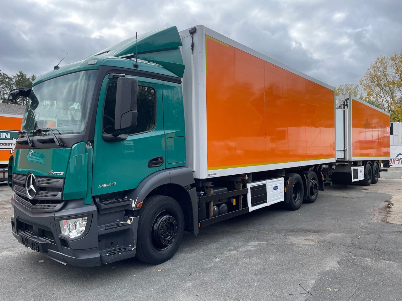 Mercedes-Benz Antos 2543 6x2 Kühlkoffer/CARRIER/NLA/LBW/AC/EU6 - Caminhão frigorífico: foto 3 Mercedes-Benz Antos 2543 6x2 Kühlkoffer/CARRIER/NLA/LBW/AC/EU6 - Caminhão frigorífico: foto 3