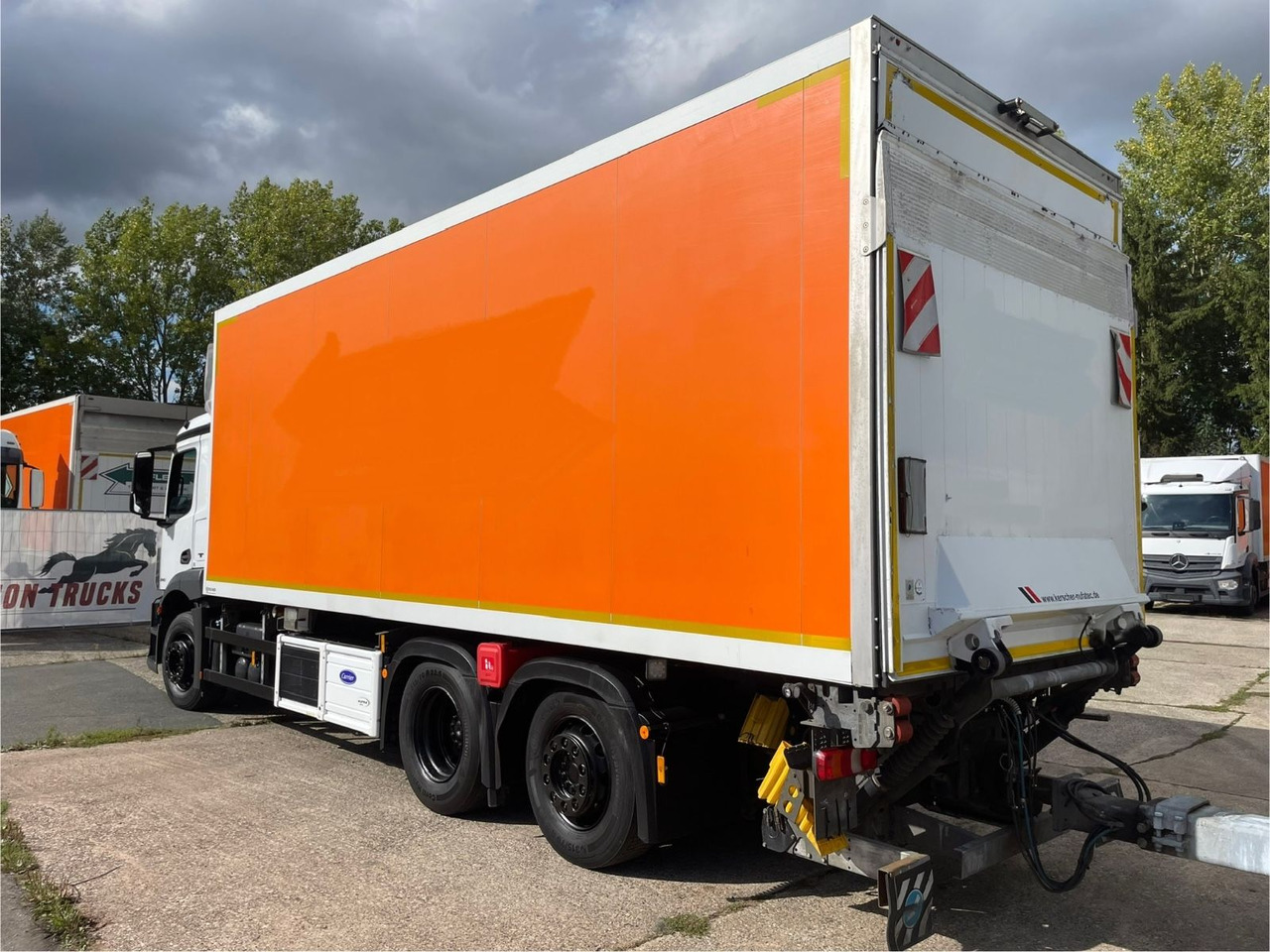 Mercedes-Benz Antos 2543 6x2 Kühlkoffer/CARRIER/NLA/LBW/AC/EU6 - Caminhão frigorífico: foto 4 Mercedes-Benz Antos 2543 6x2 Kühlkoffer/CARRIER/NLA/LBW/AC/EU6 - Caminhão frigorífico: foto 4