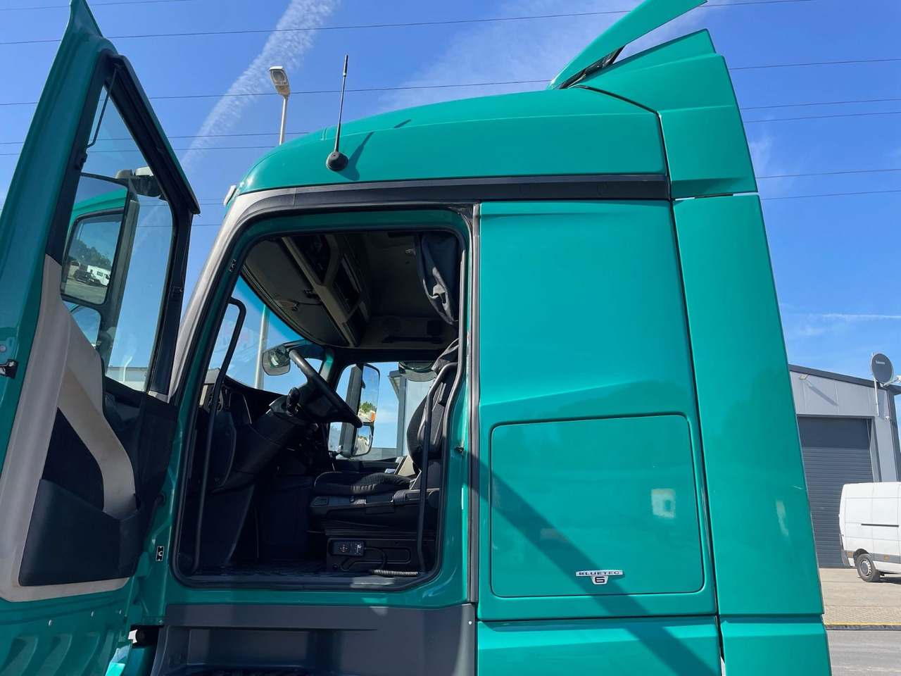 Tractor Mercedes-Benz Actros 1843 4x2 MEGA/Standheizung/ACC/2xTank/EU6: foto 8