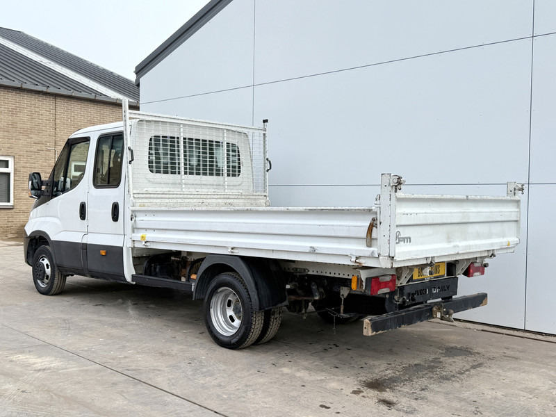 Iveco Daily 35C14 2.3 Dubbele Cabine Dubbellucht 7 Stoelen Airco Cruise Control Trekhaak 3.5t Tipper Benne Kipper - Furgão basculante, Carrinha cabine dupla: foto 3 Iveco Daily 35C14 2.3 Dubbele Cabine Dubbellucht 7 Stoelen Airco Cruise Control Trekhaak 3.5t Tipper Benne Kipper - Furgão basculante, Carrinha cabine dupla: foto 3