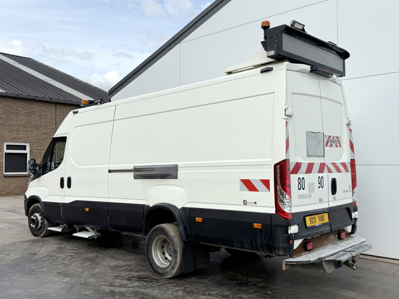 Iveco Daily 70C17 3.0 **Engine Broken** 3.0L L4H2 Dubbellucht Airco Cruise Control Dubbele Schuifdeuren Trekhaak 3.5t Tachograaf - Furgão: foto 3 Iveco Daily 70C17 3.0 **Engine Broken** 3.0L L4H2 Dubbellucht Airco Cruise Control Dubbele Schuifdeuren Trekhaak 3.5t Tachograaf - Furgão: foto 3