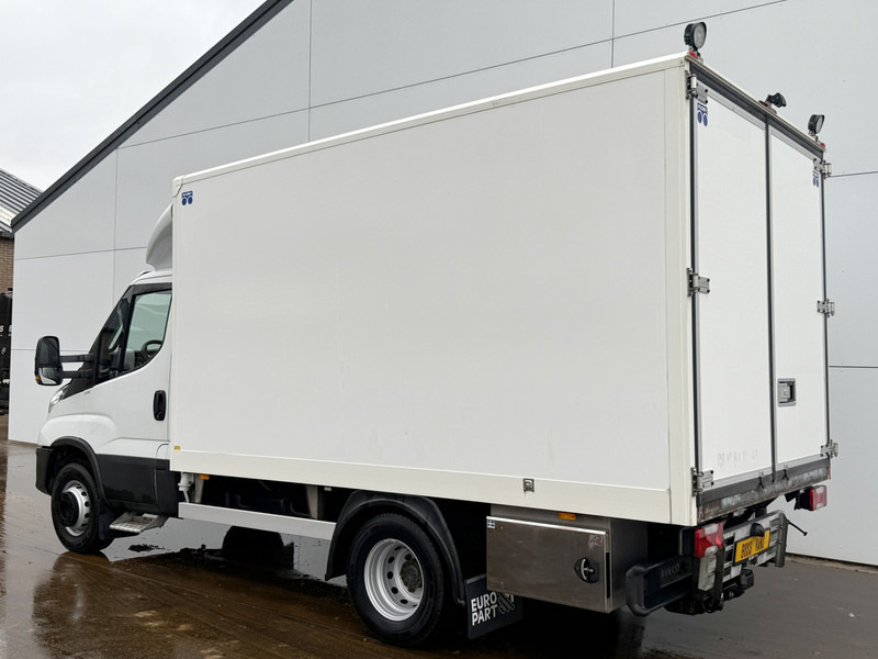 Iveco Daily Daily 70C18 3.0 *Service bus / Inbouw* LED Climate Control Cruise Control Tachograaf Standkachel Trekhaak Camera Stoelverwarming - Carrinha de contentor: foto 2 Iveco Daily Daily 70C18 3.0 *Service bus / Inbouw* LED Climate Control Cruise Control Tachograaf Standkachel Trekhaak Camera Stoelverwarming - Carrinha de contentor: foto 2