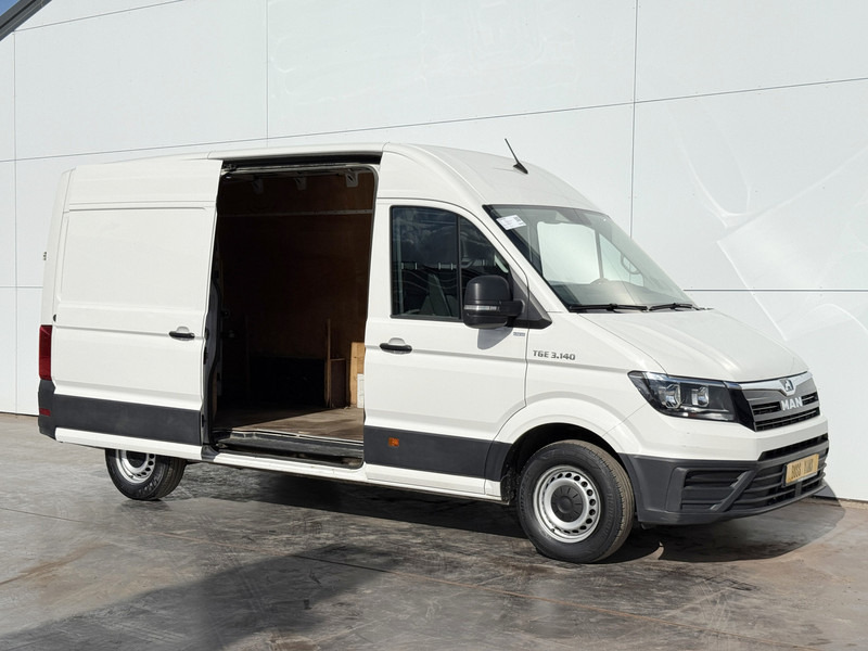 MAN TGE 3.140 2.0 TDI L3H3 Airco Cruise Control Trekhaak Carplay Camera Navigatie - Furgão: foto 5 MAN TGE 3.140 2.0 TDI L3H3 Airco Cruise Control Trekhaak Carplay Camera Navigatie - Furgão: foto 5