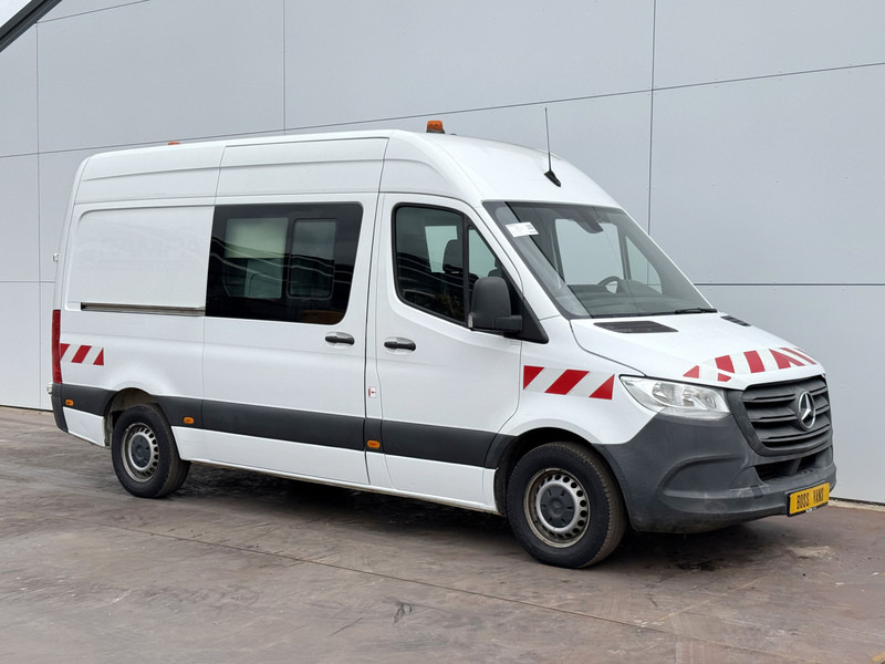 Mercedes-Benz Sprinter 314 2.2 CDI L2H2 7 Stoelen Climate Control Cruise Control Camera Trekhaak Lucht geveerde stoel - Furgão, Carrinha cabine dupla: foto 4 Mercedes-Benz Sprinter 314 2.2 CDI L2H2 7 Stoelen Climate Control Cruise Control Camera Trekhaak Lucht geveerde stoel - Furgão, Carrinha cabine dupla: foto 4