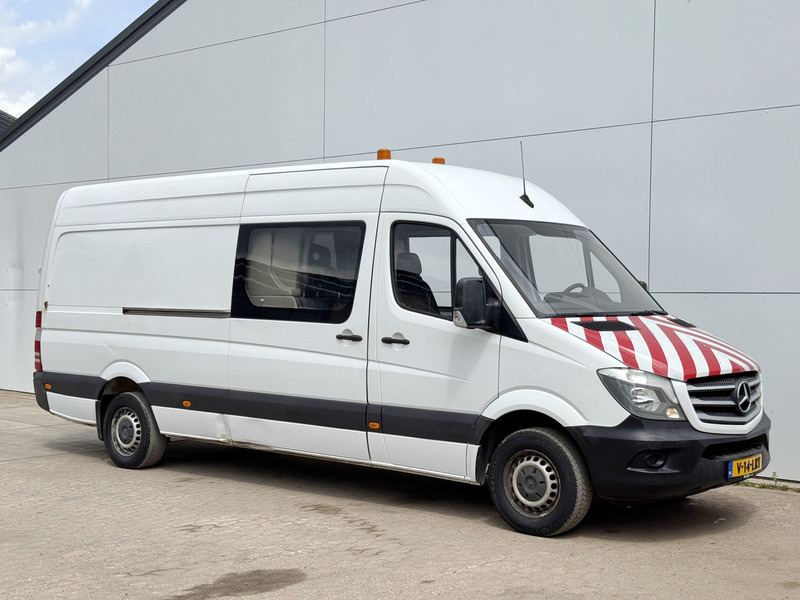 Mercedes-Benz Sprinter 314 2.2 L3H2 Dubbele Cabine Climate Control Trekhaak Camera Navigatie - Furgão, Carrinha cabine dupla: foto 4 Mercedes-Benz Sprinter 314 2.2 L3H2 Dubbele Cabine Climate Control Trekhaak Camera Navigatie - Furgão, Carrinha cabine dupla: foto 4