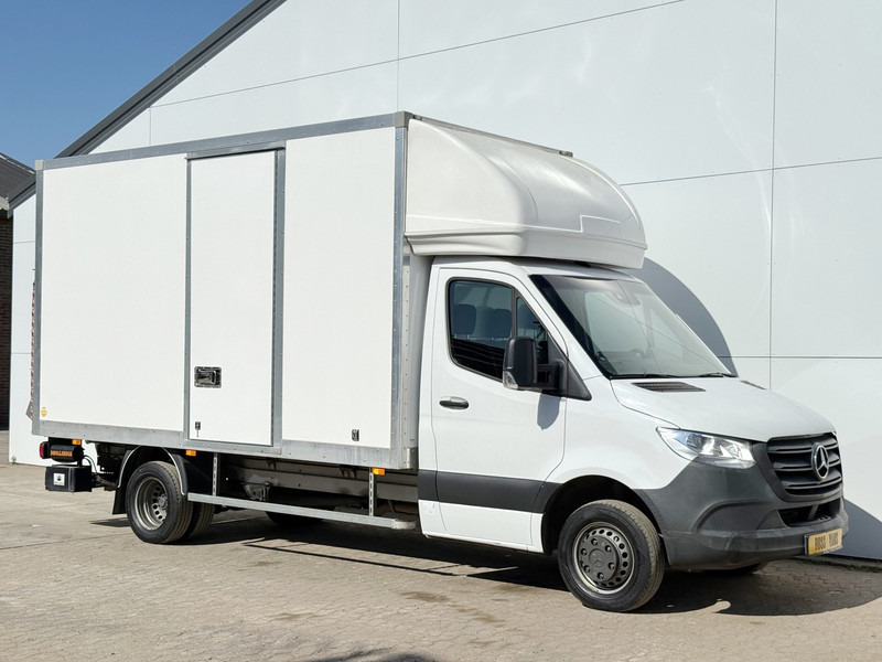 Mercedes-Benz Sprinter 514 2.2 CDI Dubbellucht Laadklep Airco Cruise Control Bakwagen Meubelbak Koffer - Carrinha de contentor: foto 4 Mercedes-Benz Sprinter 514 2.2 CDI Dubbellucht Laadklep Airco Cruise Control Bakwagen Meubelbak Koffer - Carrinha de contentor: foto 4