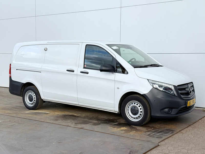 Mercedes-Benz Vito 114 2.1 CDI Automaat L2H1 LED Climate Control Cruise Control Lane Assist Navigatie Camera Parkeersensoren voor achter - Furgão compacto: foto 4 Mercedes-Benz Vito 114 2.1 CDI Automaat L2H1 LED Climate Control Cruise Control Lane Assist Navigatie Camera Parkeersensoren voor achter - Furgão compacto: foto 4