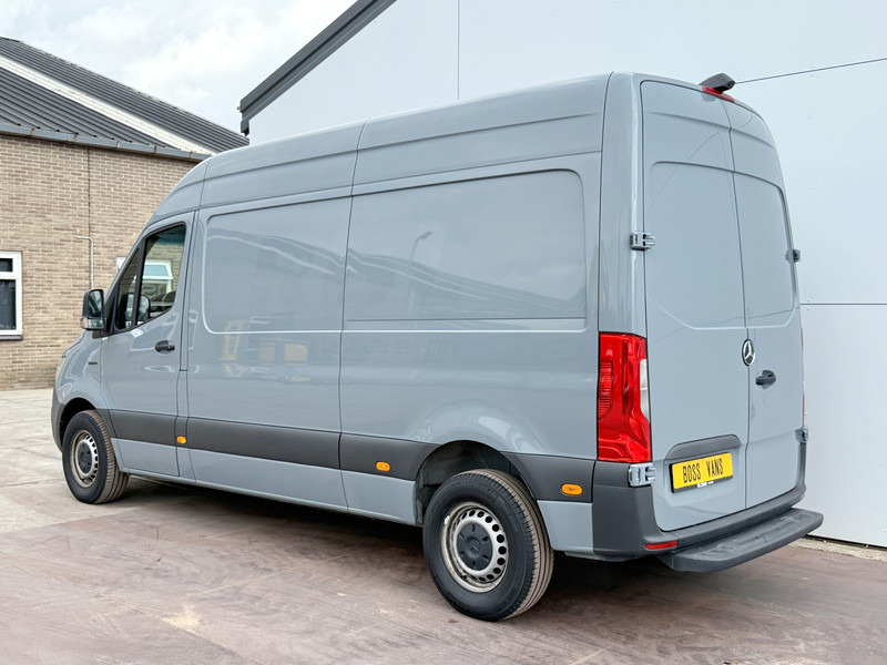 Mercedes-Benz eSprinter 312 L2H2 Elektrisch 41kWh 135km WLTP Climate Control Camera Stoelverwarming - Furgão, Carrinha elétrica: foto 2 Mercedes-Benz eSprinter 312 L2H2 Elektrisch 41kWh 135km WLTP Climate Control Camera Stoelverwarming - Furgão, Carrinha elétrica: foto 2