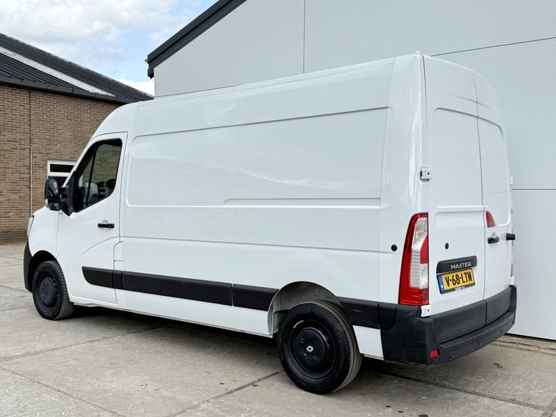 Renault Master T33 2.3 DCI 135PK L2H2 Airco Cruise Control Parkeersensoren LED - Furgão compacto: foto 2 Renault Master T33 2.3 DCI 135PK L2H2 Airco Cruise Control Parkeersensoren LED - Furgão compacto: foto 2