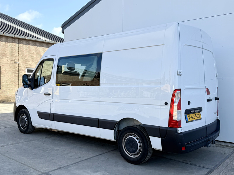 Renault Master T35 2.3 dCi 180PK **Fabrieksgrantie tot 04-2026** L2H2 Dubbele Cabine Airco Cruise Control Trekhaak Camera APK to 4-2027 - Furgão, Carrinha cabine dupla: foto 2 Renault Master T35 2.3 dCi 180PK **Fabrieksgrantie tot 04-2026** L2H2 Dubbele Cabine Airco Cruise Control Trekhaak Camera APK to 4-2027 - Furgão, Carrinha cabine dupla: foto 2
