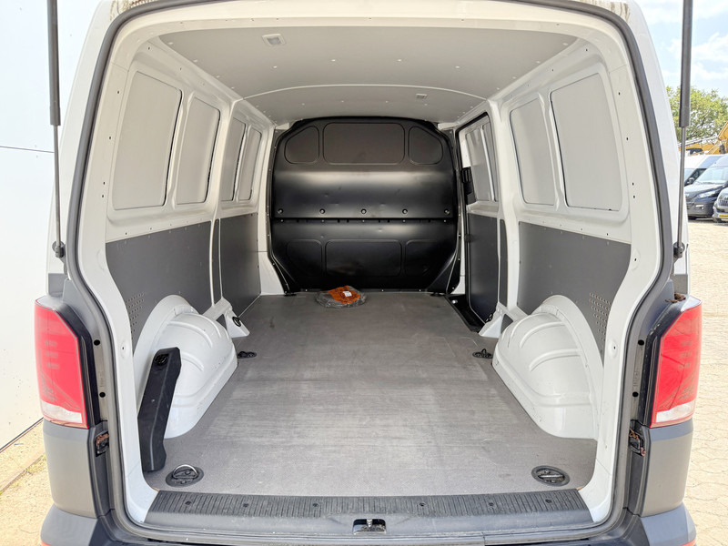 Furgão compacto, Carrinha elétrica Volkswagen E-Transporter 113PK L2H1 138KM WLTP 37,3kWh 100% Elektrisch ABT E-transporter Airco: foto 12