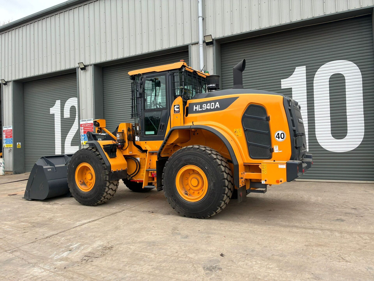 Hyundai HL940A - Carregadeira de rodas: foto 3 Hyundai HL940A - Carregadeira de rodas: foto 3