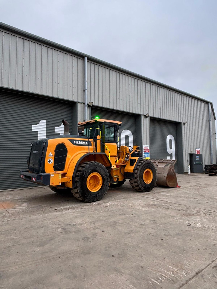 Hyundai HL960A - Carregadeira de rodas: foto 5 Hyundai HL960A - Carregadeira de rodas: foto 5