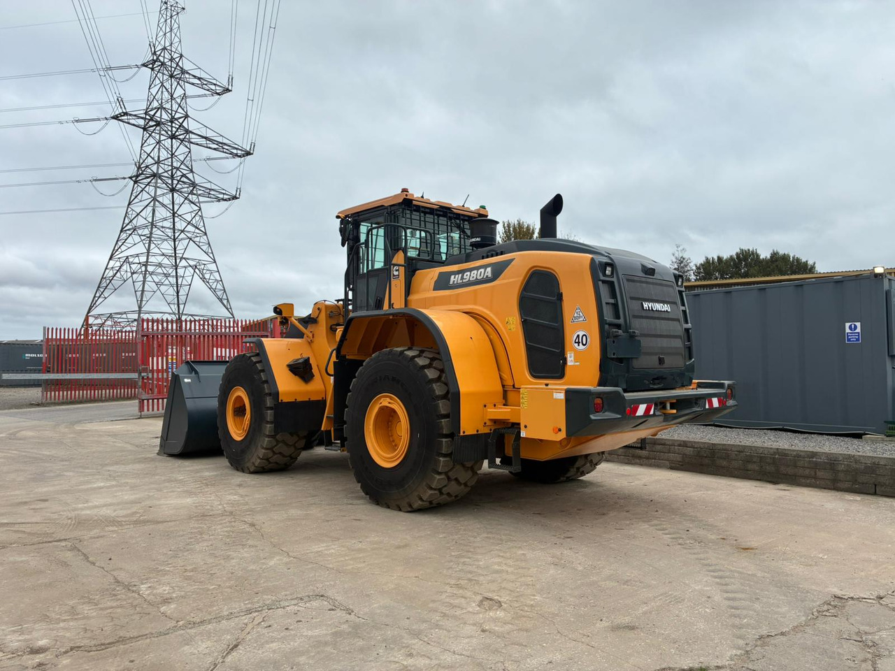 Hyundai HL980A - Carregadeira de rodas: foto 3 Hyundai HL980A - Carregadeira de rodas: foto 3