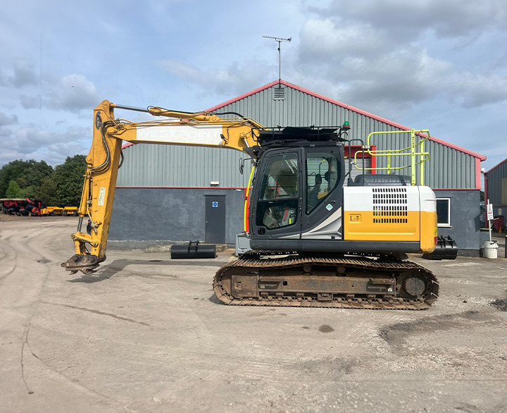 Kobelco SK130LC-11 - Escavadora de rastos: foto 2 Kobelco SK130LC-11 - Escavadora de rastos: foto 2