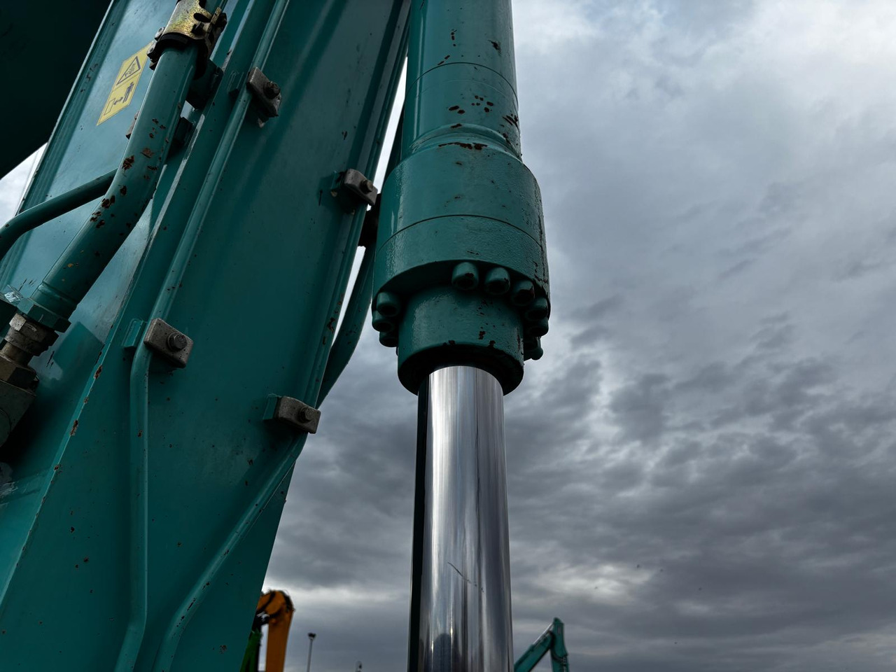 Escavadora de rastos Kobelco SK210LC-11: foto 10