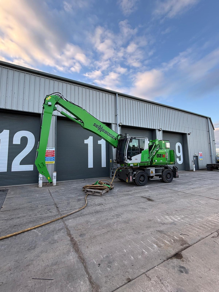 Sennebogen 821 Electric - Manipulador de material: foto 1 Sennebogen 821 Electric - Manipulador de material: foto 1