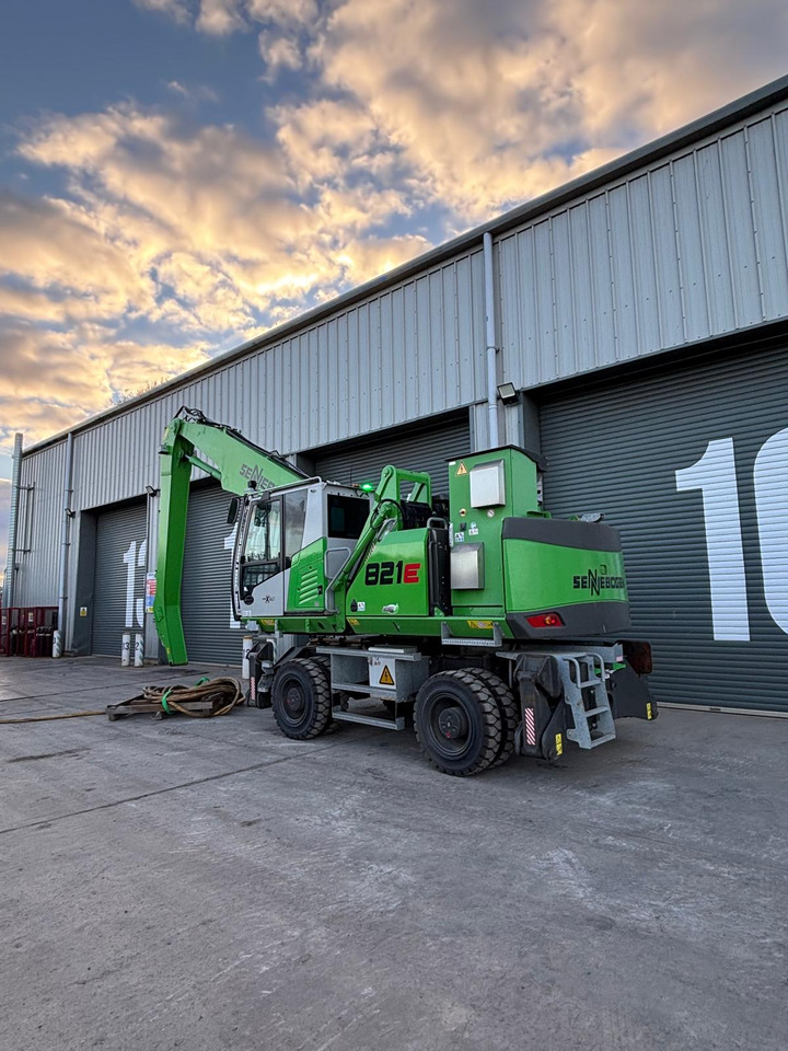 Sennebogen 821 Electric - Manipulador de material: foto 3 Sennebogen 821 Electric - Manipulador de material: foto 3