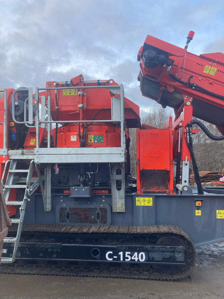 Locação de  Terex C-1540 Terex C-1540: foto 10