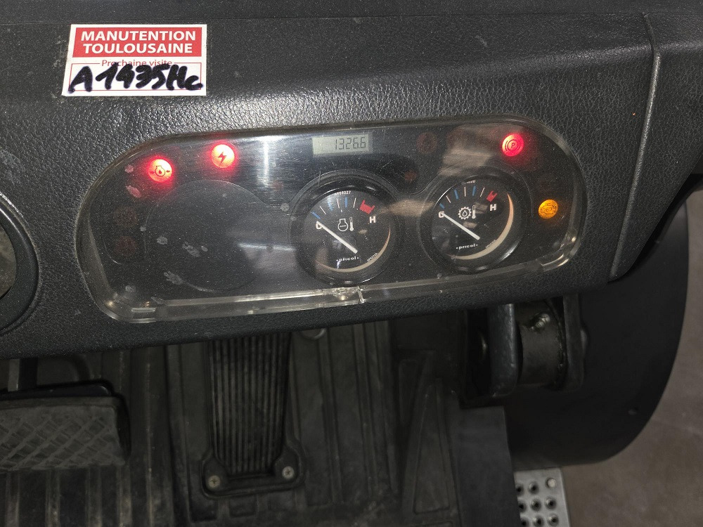 DOOSAN G55C-5 - Empilhadeira a gás: foto 4 DOOSAN G55C-5 - Empilhadeira a gás: foto 4