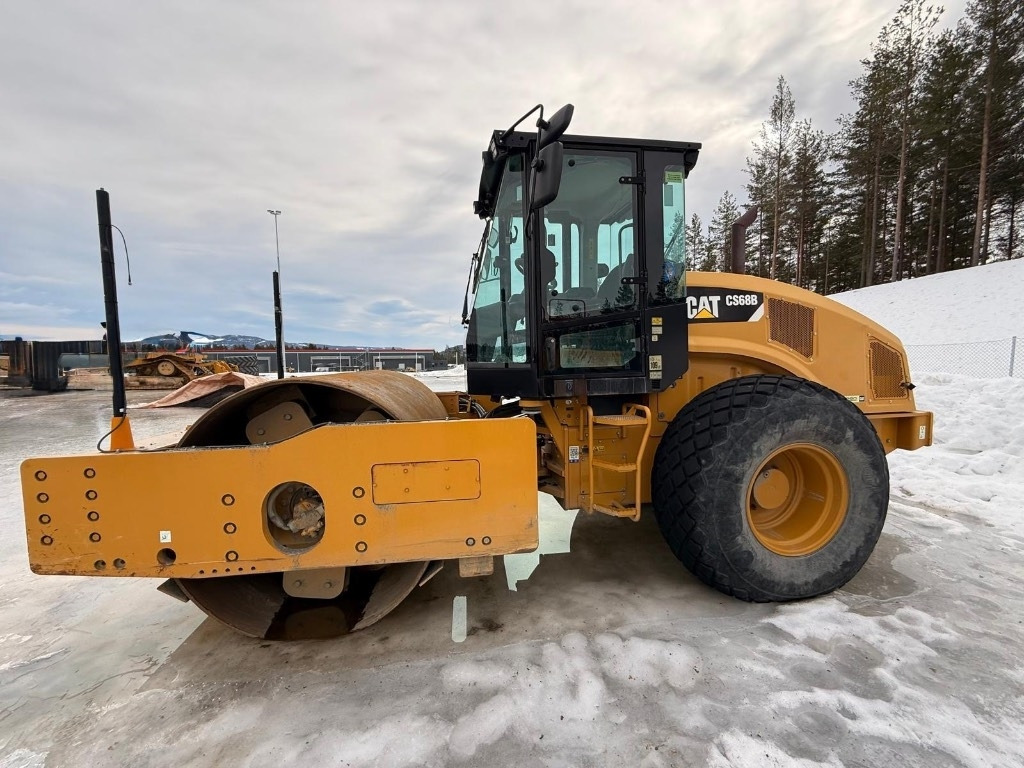 CAT CS 68 B  - Compactador: foto 3 CAT CS 68 B  - Compactador: foto 3