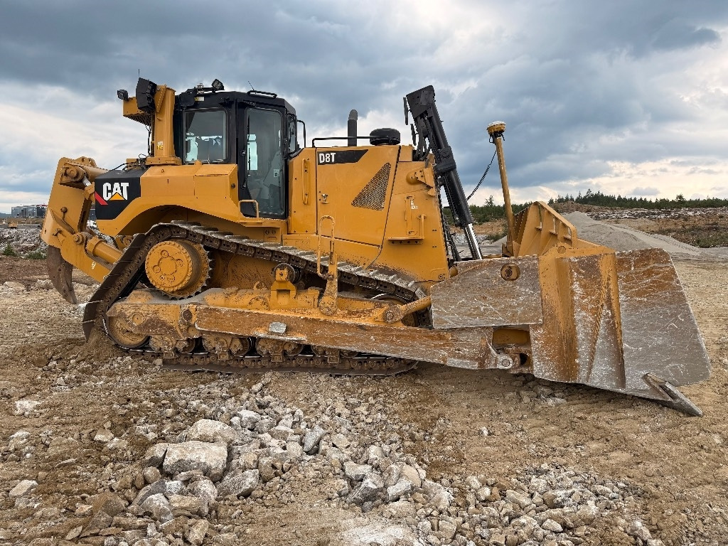 CAT D 8 T - Buldôzer: foto 3 CAT D 8 T - Buldôzer: foto 3