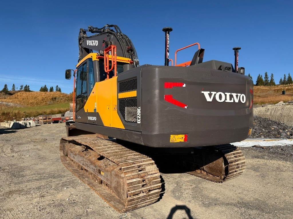 Volvo EC220EL - Escavadora de rastos: foto 2 Volvo EC220EL - Escavadora de rastos: foto 2