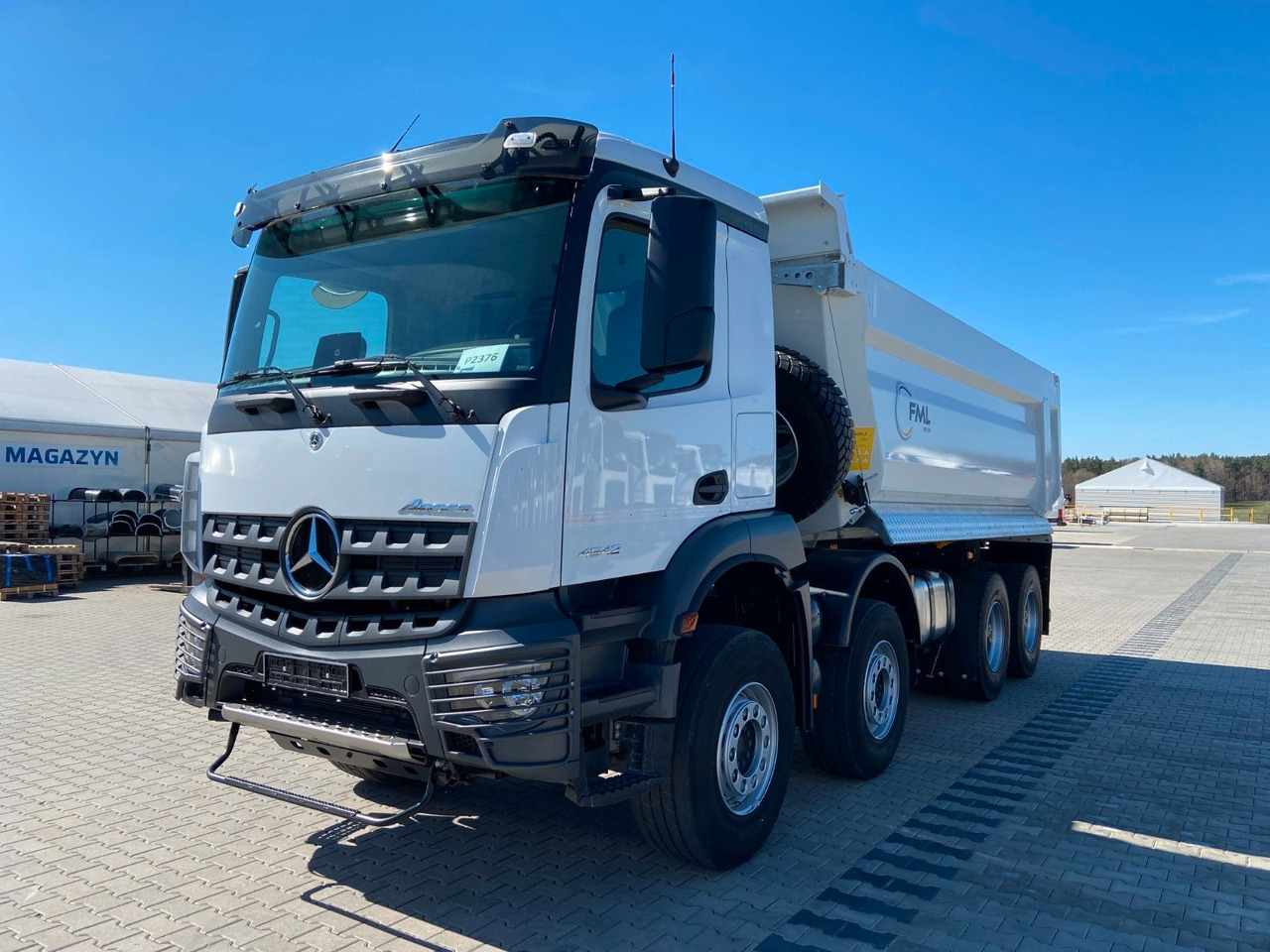 Mercedes-Benz Arocs 4542 8x4 AUTOMAT EURO 3 FML KIPPER - Caminhão basculante: foto 2 Mercedes-Benz Arocs 4542 8x4 AUTOMAT EURO 3 FML KIPPER - Caminhão basculante: foto 2