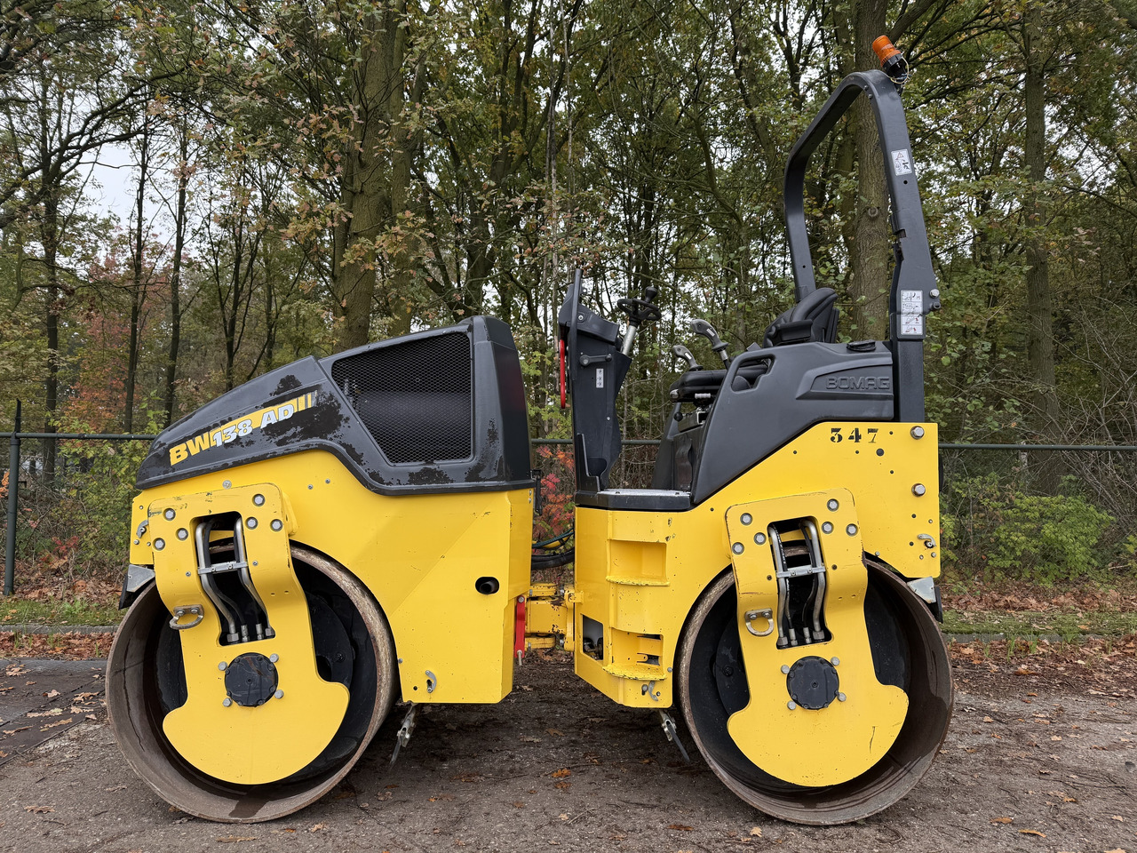 BOMAG BW138AD-5 - Compactador: foto 2 BOMAG BW138AD-5 - Compactador: foto 2