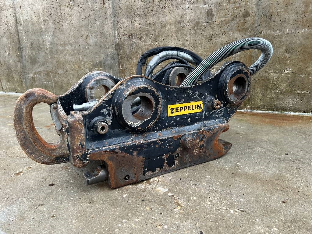 Acoplamento rápido de Máquina de construção OilQuick OQ70/55: foto 12 Acoplamento rápido de Máquina de construção OilQuick OQ70/55: foto 12